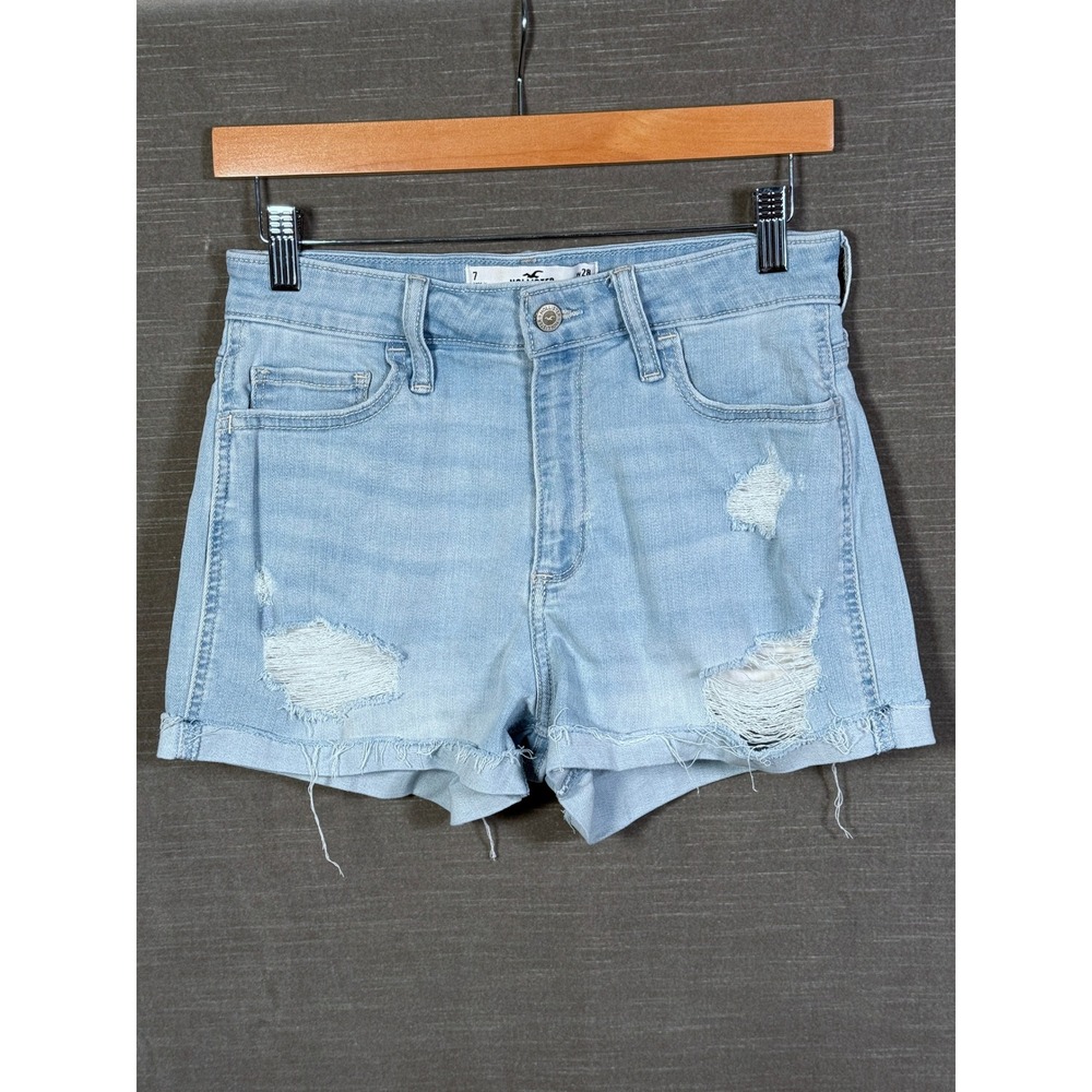 Hollister Curvy High-Rise Short 3 inch Light Wash Distressed Denim W28 Size 7